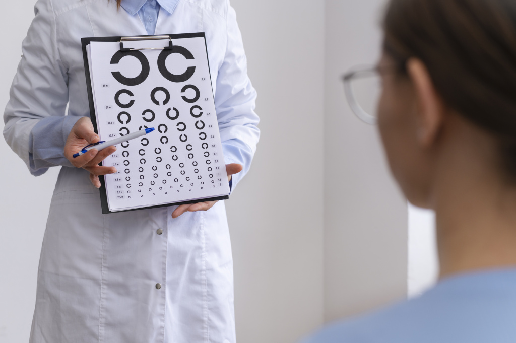 doctor-testing-patient-eyesight (1).jpg